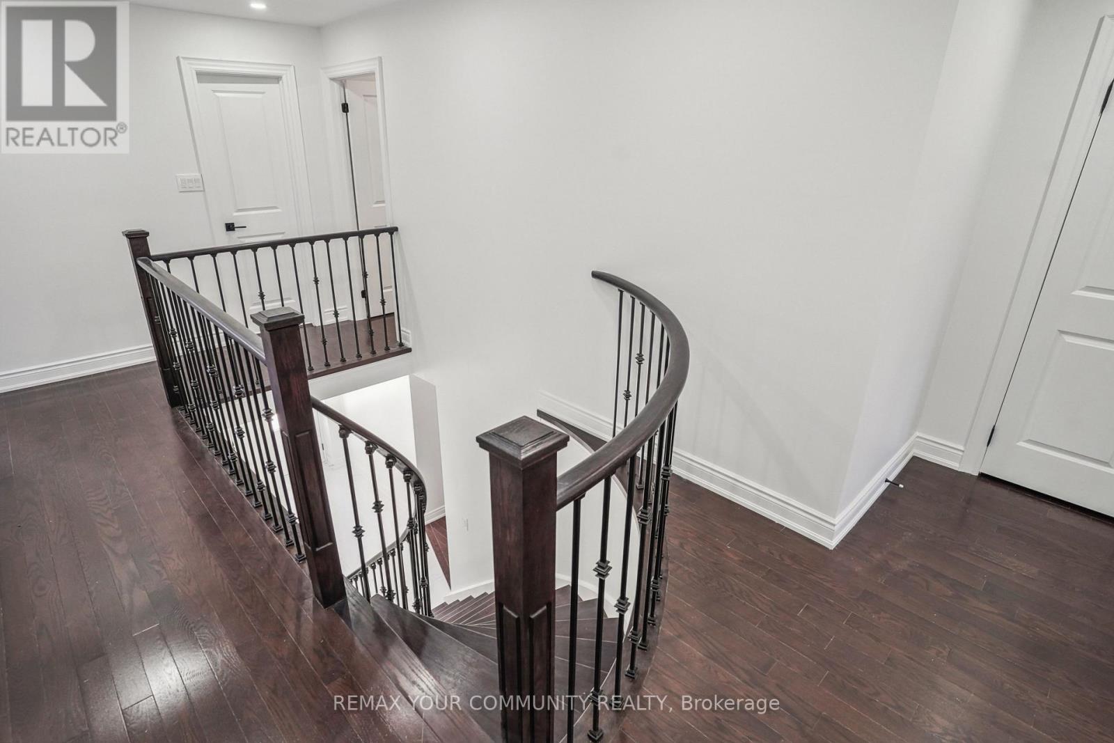 273 Delaney Drive, Ajax, Ontario  L1T 3S7 - Photo 34 - E13780822