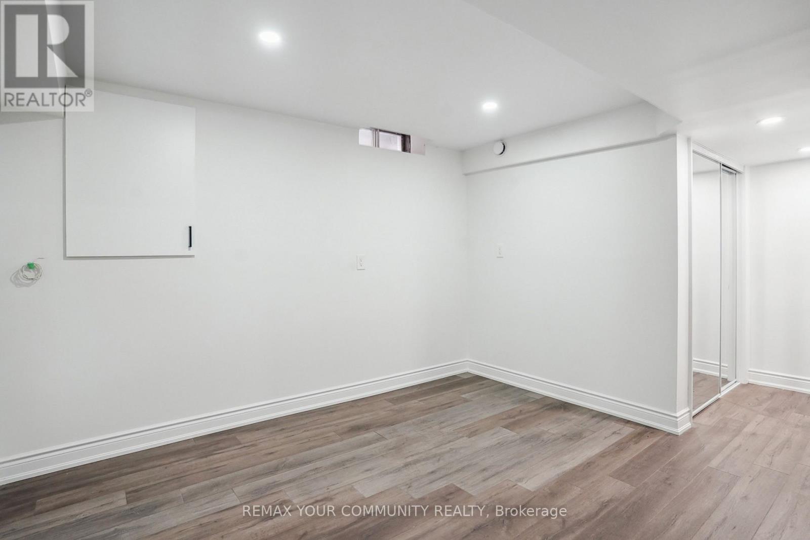 273 Delaney Drive, Ajax, Ontario  L1T 3S7 - Photo 36 - E13780822