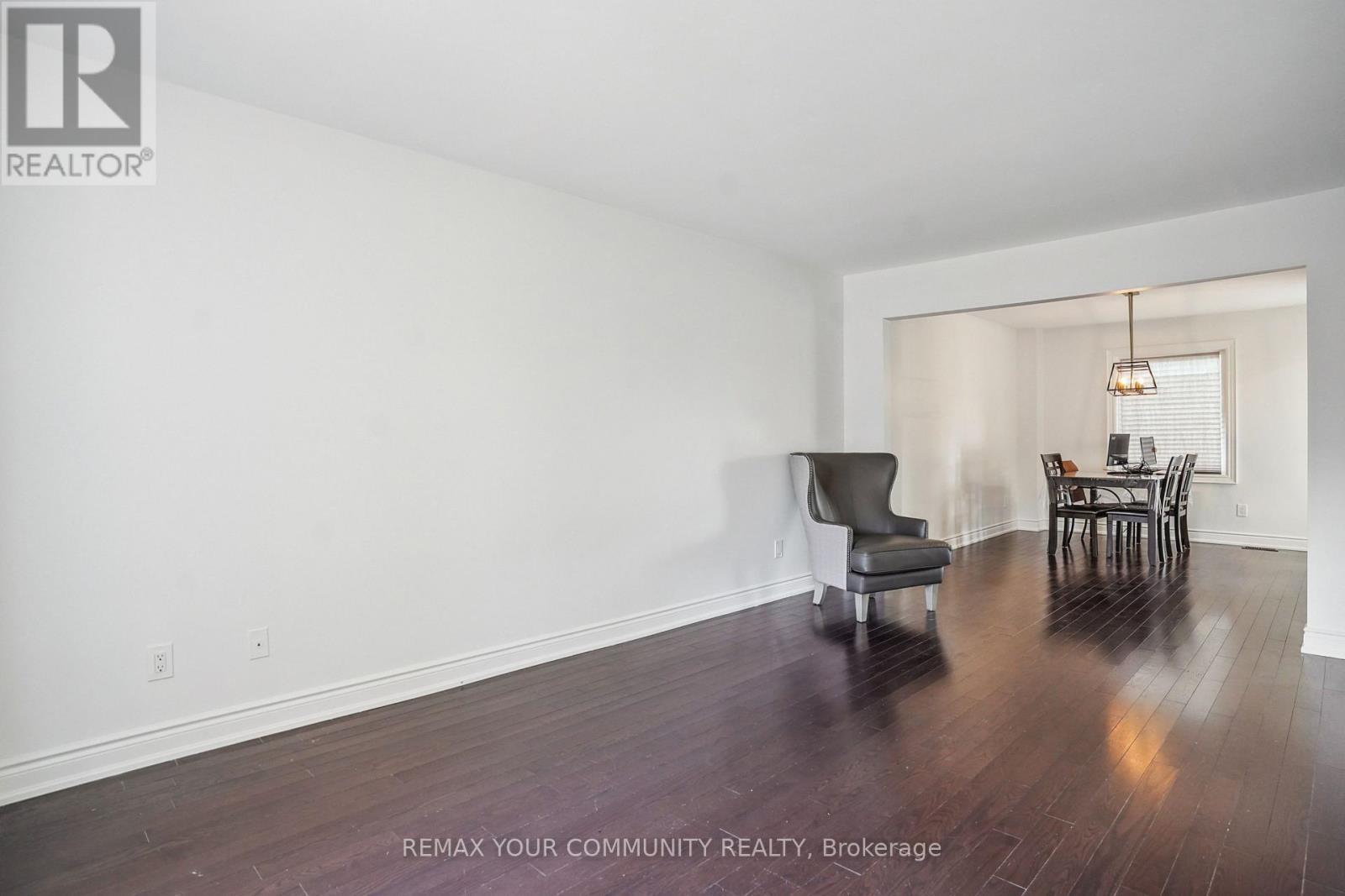 273 Delaney Drive, Ajax, Ontario  L1T 3S7 - Photo 4 - E13780822