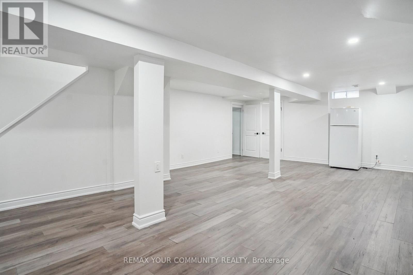 273 Delaney Drive, Ajax, Ontario  L1T 3S7 - Photo 40 - E13780822