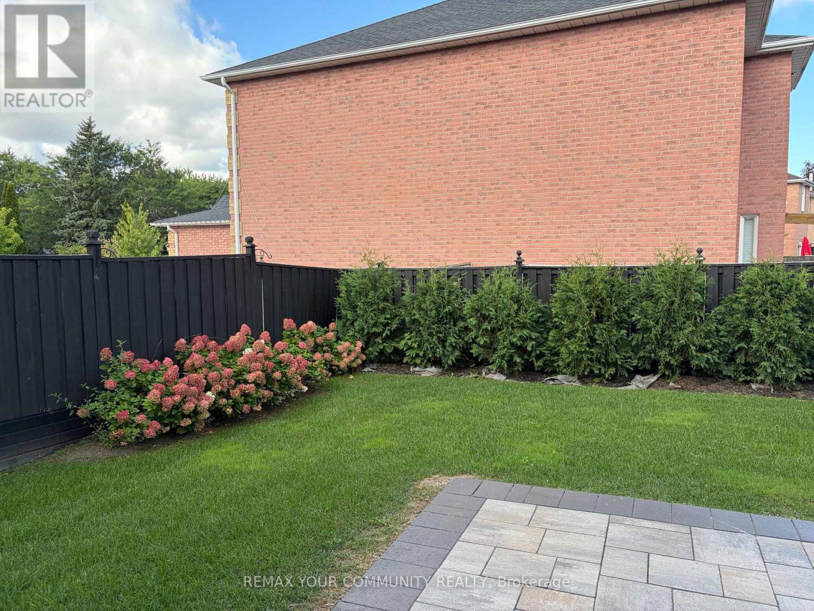 273 Delaney Drive, Ajax, Ontario  L1T 3S7 - Photo 49 - E13780822