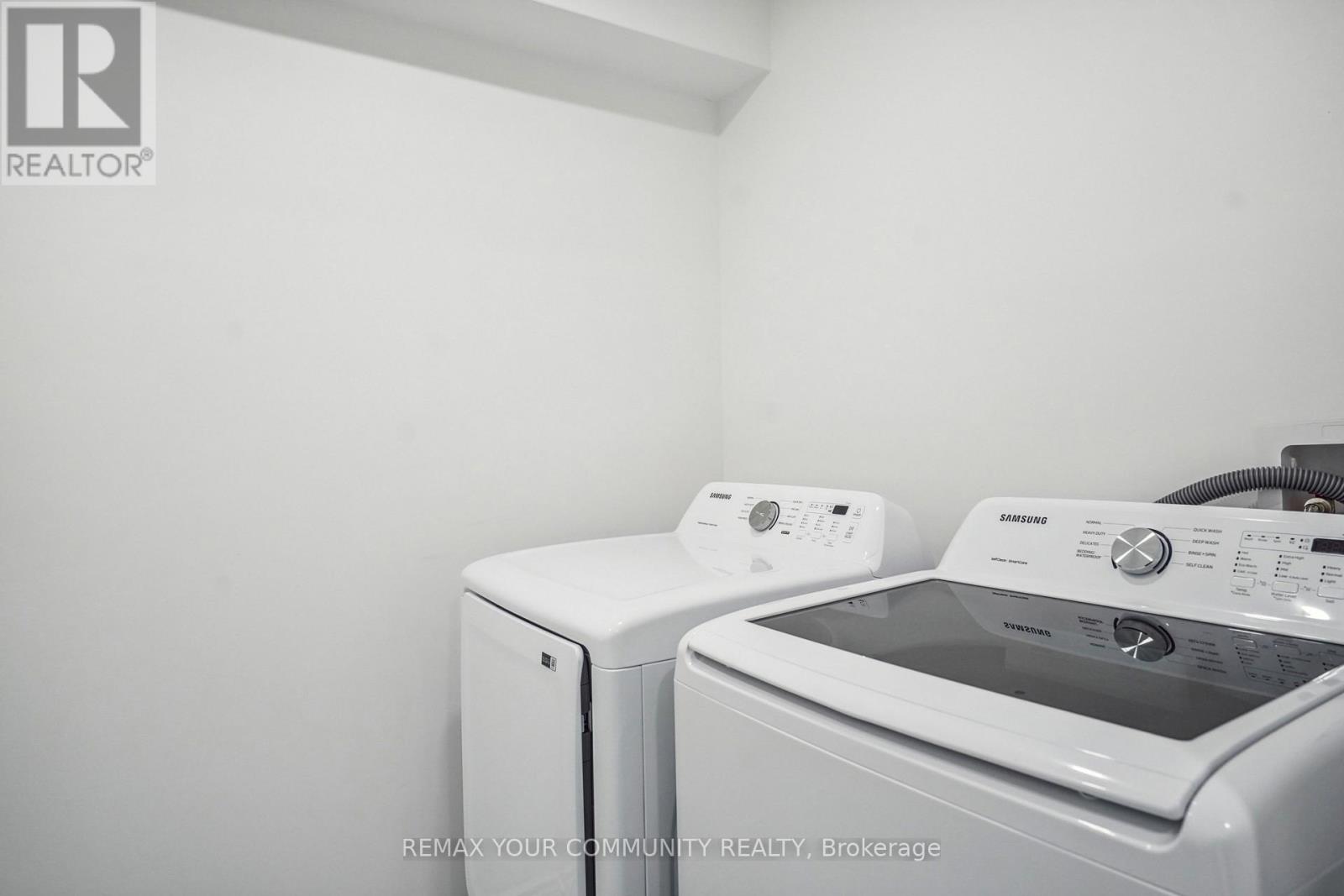 273 Delaney Drive, Ajax, Ontario  L1T 3S7 - Photo 9 - E13780822
