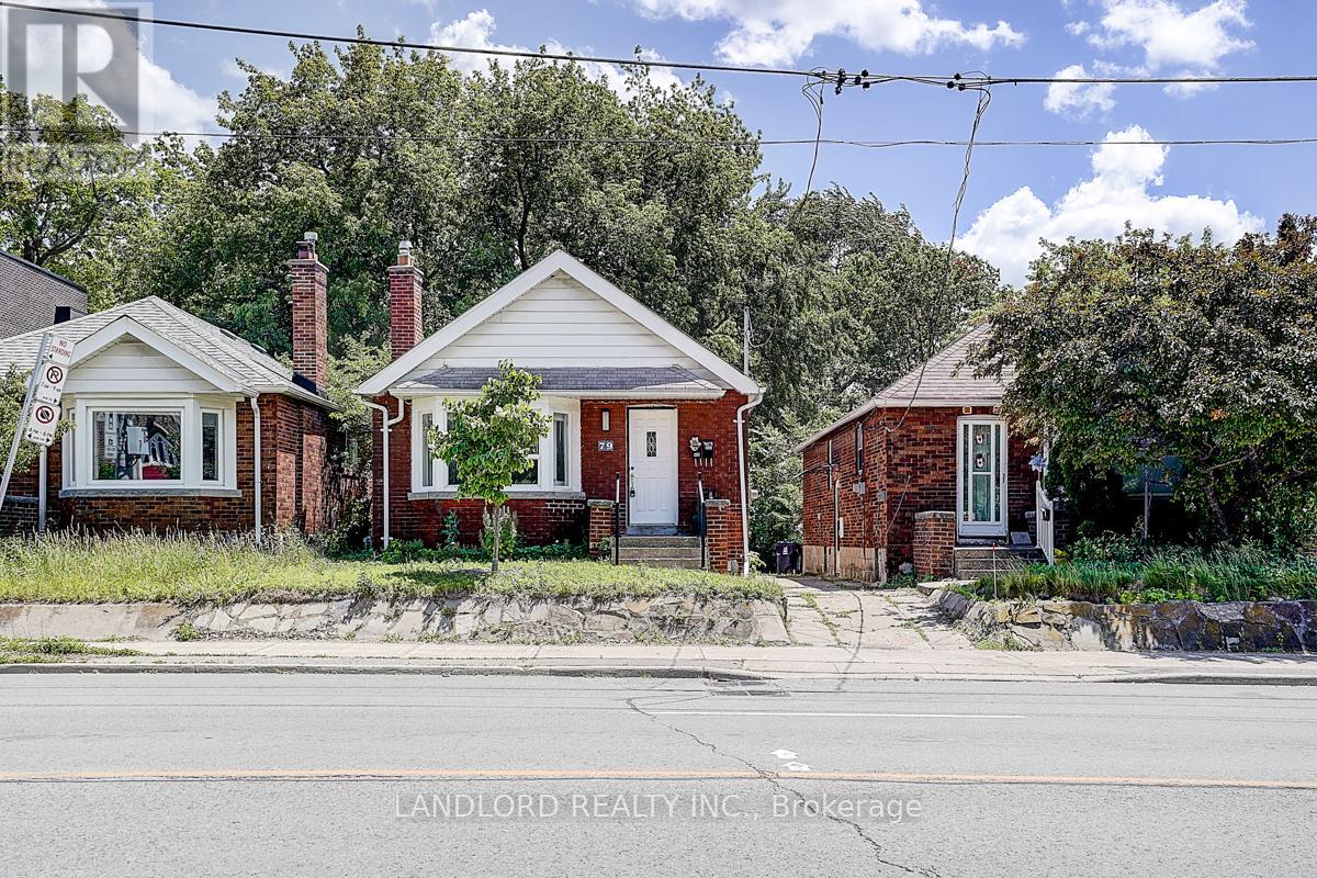 LOWER - 79 O'CONNOR DRIVE, Toronto, Ontario