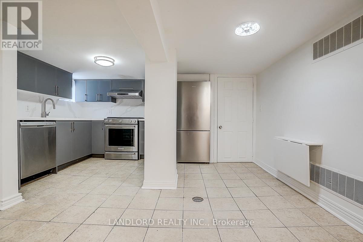 Lower - 79 O'connor Drive, Toronto, Ontario  M4K 2K4 - Photo 18 - E13780878