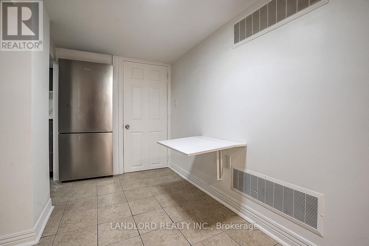 Lower - 79 O'connor Drive, Toronto, Ontario  M4K 2K4 - Photo 19 - E13780878