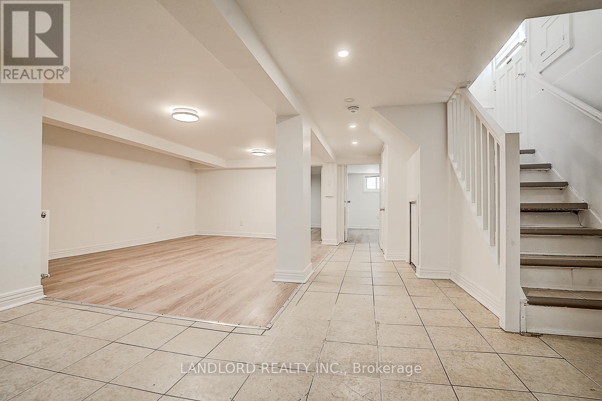 Lower - 79 O'connor Drive, Toronto, Ontario  M4K 2K4 - Photo 20 - E13780878