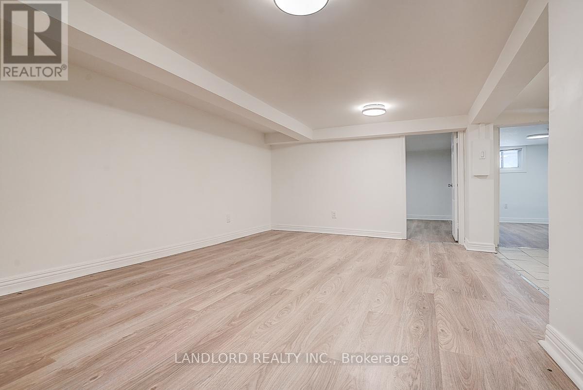 Lower - 79 O'connor Drive, Toronto, Ontario  M4K 2K4 - Photo 22 - E13780878