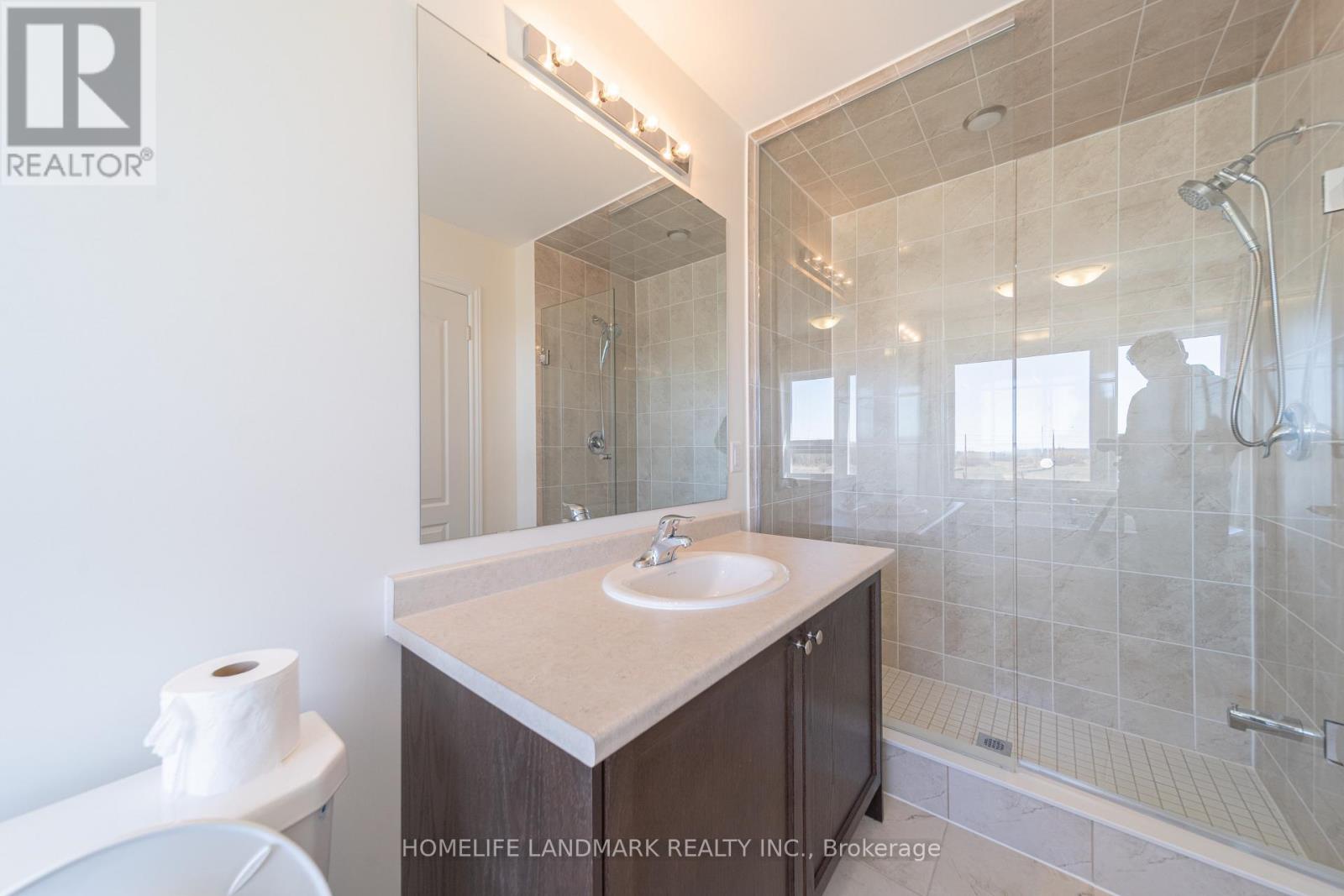 1195 Rexton Drive, Oshawa, Ontario  L1H 0H3 - Photo 17 - E13780888