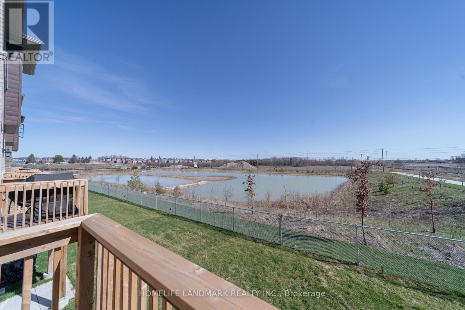 1195 Rexton Drive, Oshawa, Ontario  L1H 0H3 - Photo 5 - E13780888