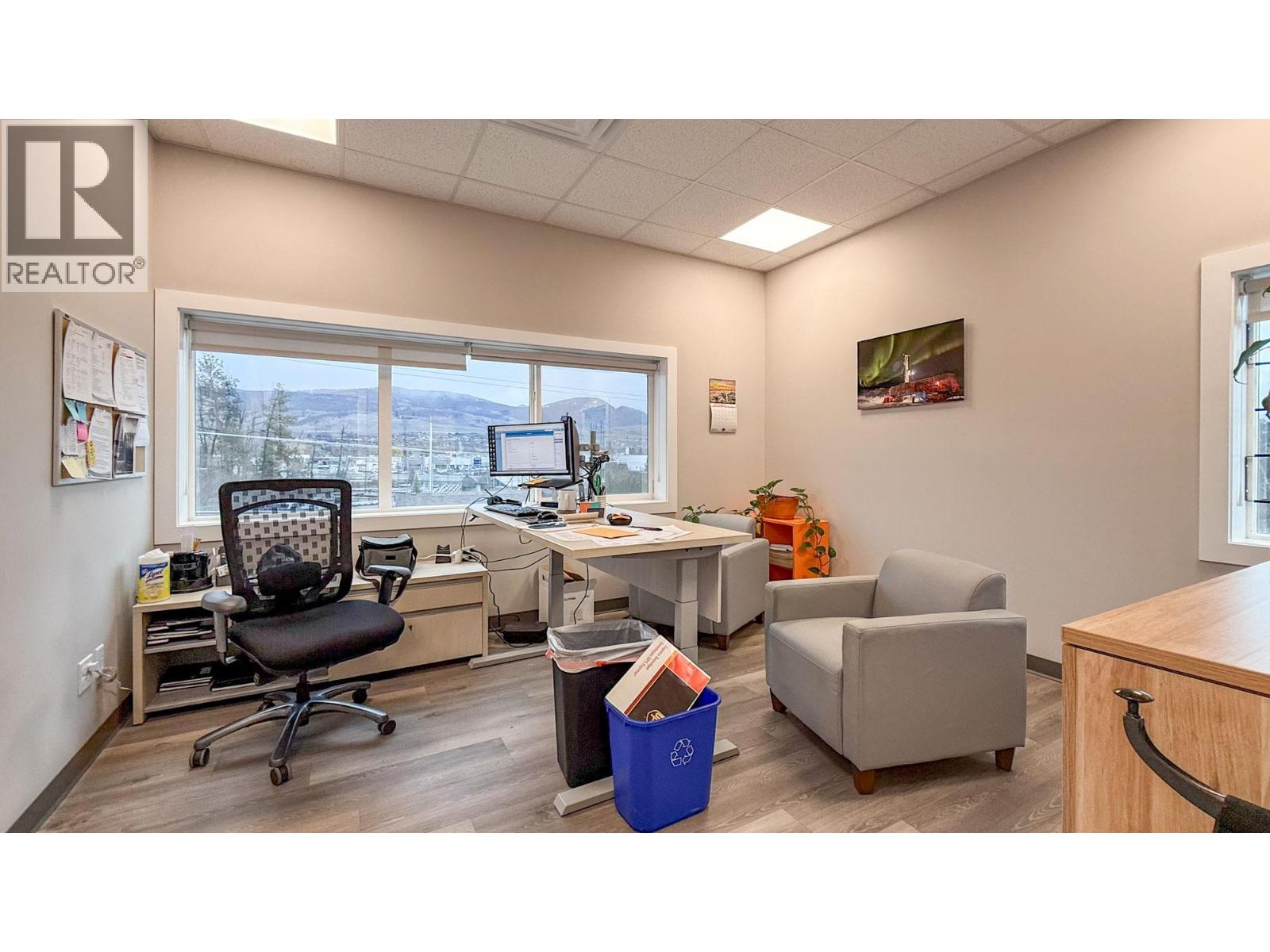 2848 Fenwick Road Kelowna Photo 11
