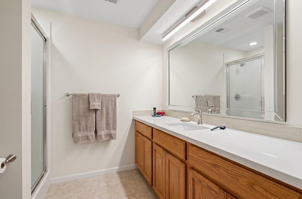 110 5375 205 Street, Langley, British Columbia  V3A 7V7 - Photo 24 - R3155601