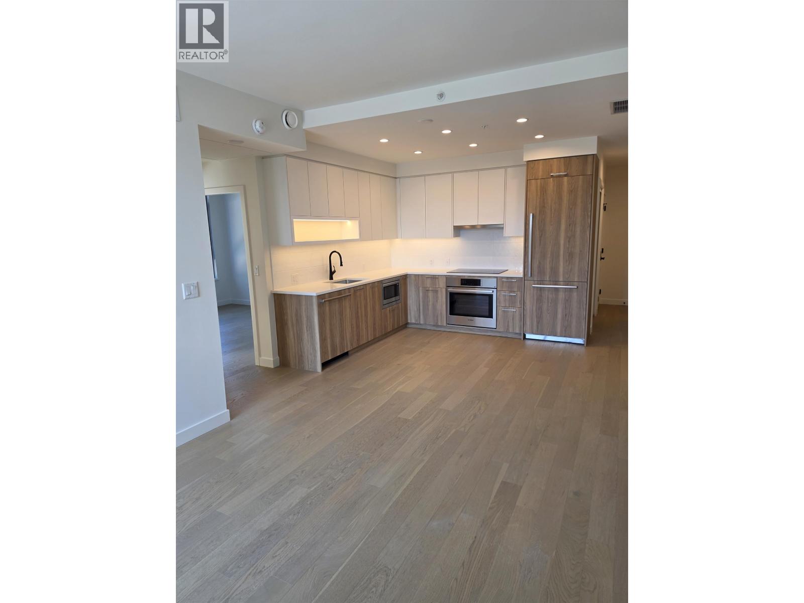 209 8398 Oak Street, Vancouver, British Columbia V6P 0L9 - Photo 2 - R3164501