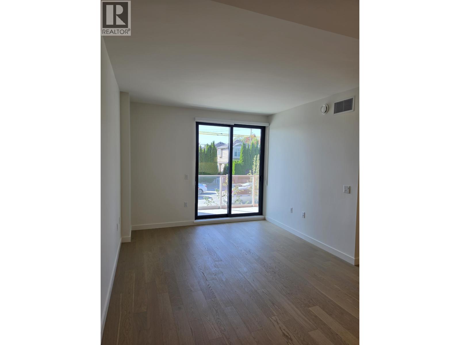 209 8398 Oak Street, Vancouver, British Columbia V6P 0L9 - Photo 3 - R3164501