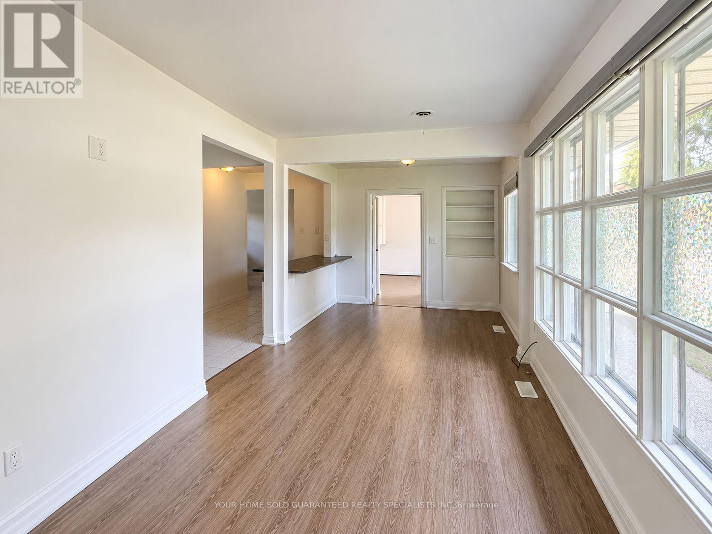 11 Railway Street, Vaughan (Maple), Ontario  L6A 1P6 - Photo 4 - N13780728