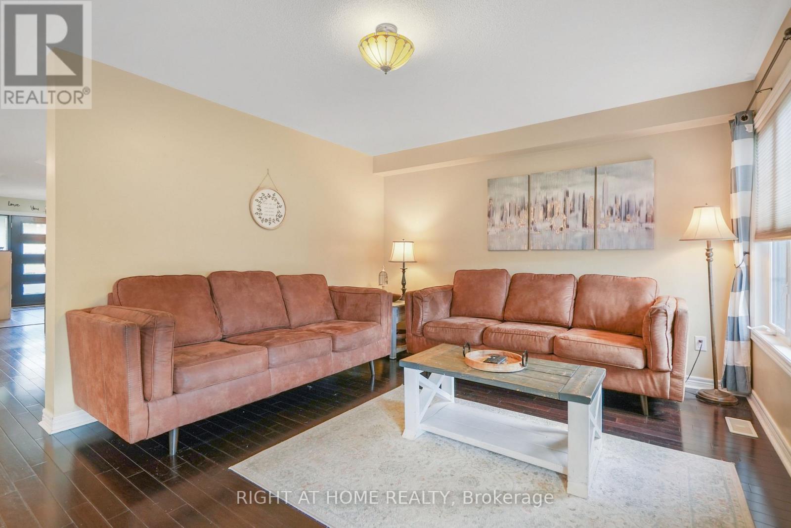 15 Sundragon Trail, Bradford West Gwillimbury, Ontario  L3Z 0H4 - Photo 9 - N13780994