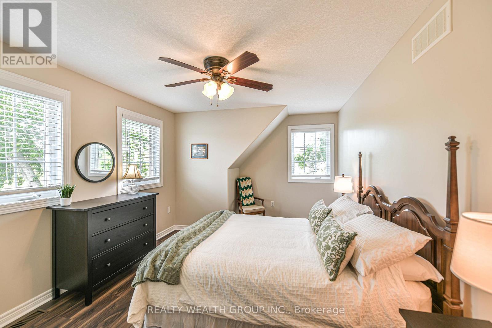 1050 Gardner Place, Innisfil (Gilford), Ontario  L0L 1K0 - Photo 43 - N13780996