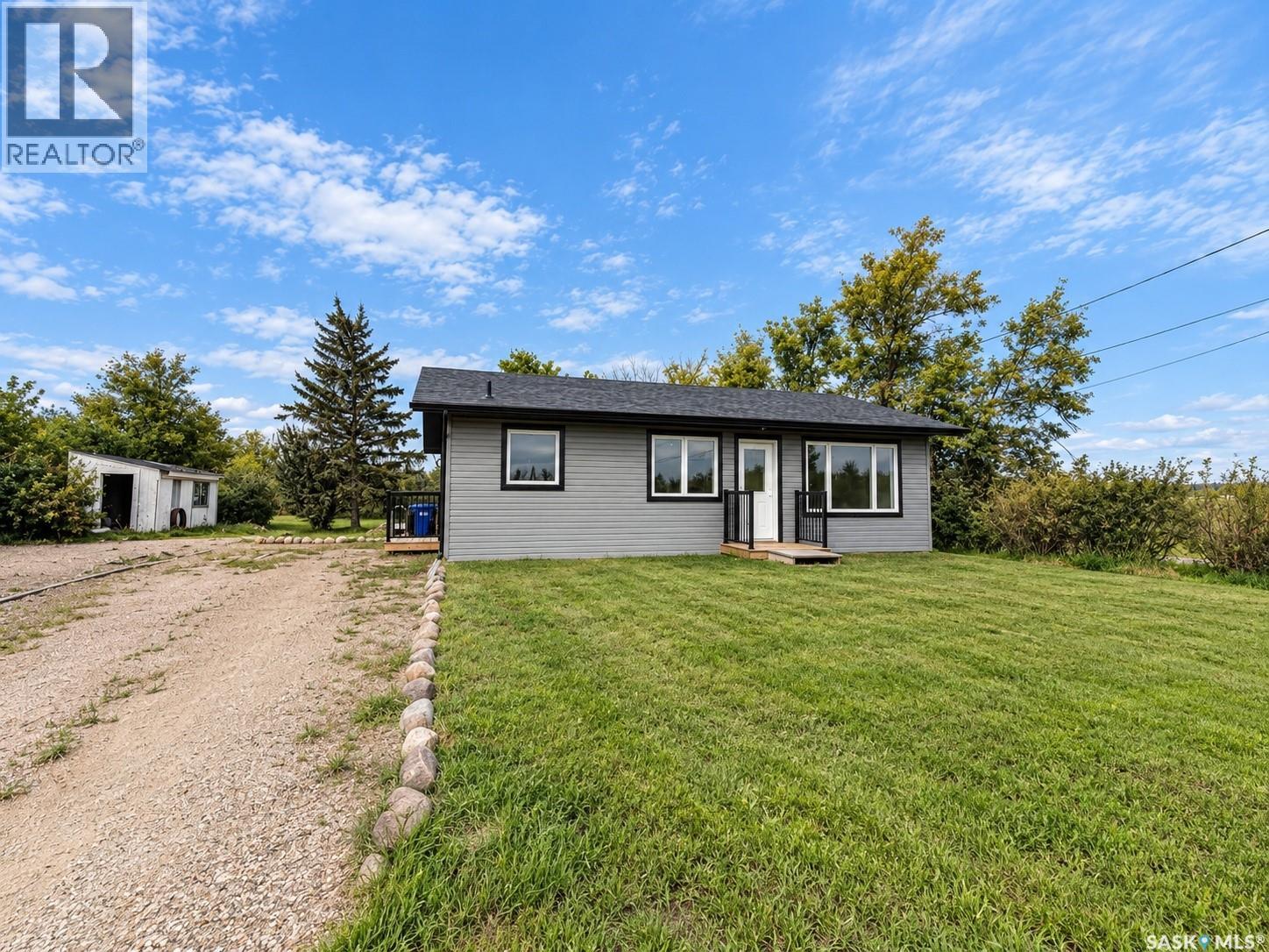 511 1st Avenue, Wapella, Saskatchewan  S0G 4Z0 - Photo 37 - SK048289