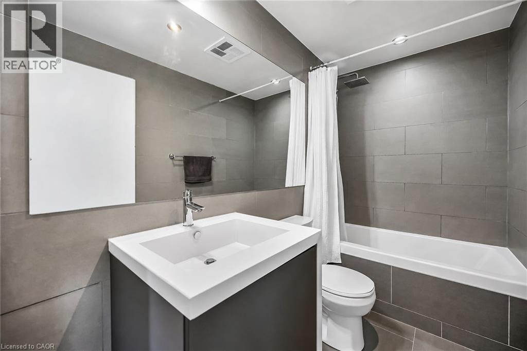 1201 Dundas Street E Unit# 902, Toronto, Ontario  M4M 1S2 - Photo 12 - 40861988