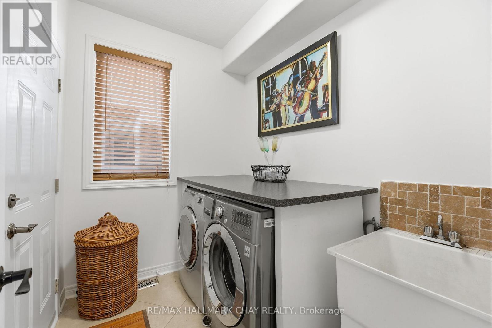 12 Parisian Crescent, Barrie (Innis-Shore), Ontario  L4N 0Y9 - Photo 15 - S13780712