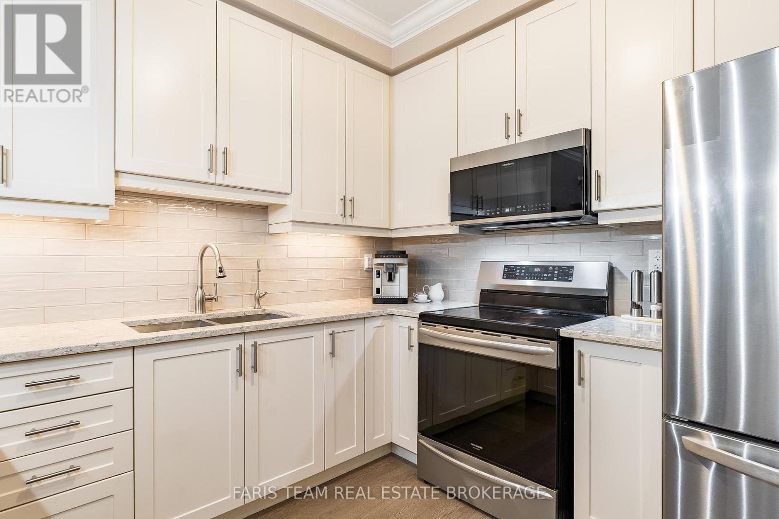 326 Lucy Lane, Severn, Ontario  L3V 8L3 - Photo 10 - S13780772