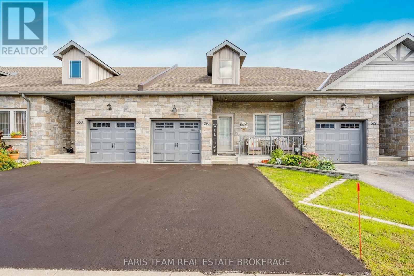 326 Lucy Lane, Severn, Ontario  L3V 8L3 - Photo 4 - S13780772