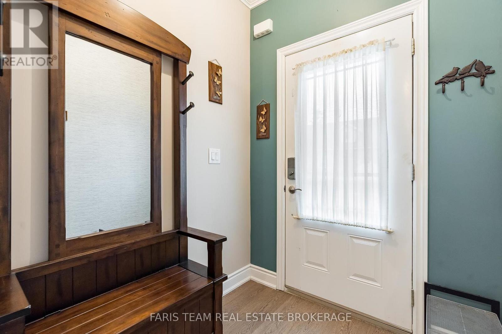 326 Lucy Lane, Severn, Ontario  L3V 8L3 - Photo 6 - S13780772