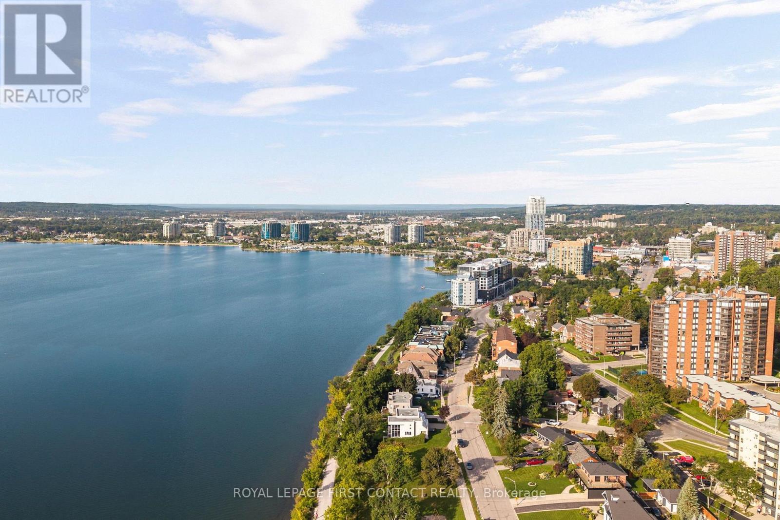 51 Kempenfelt Drive, Barrie, Ontario  L4M 1B8 - Photo 43 - S13781022