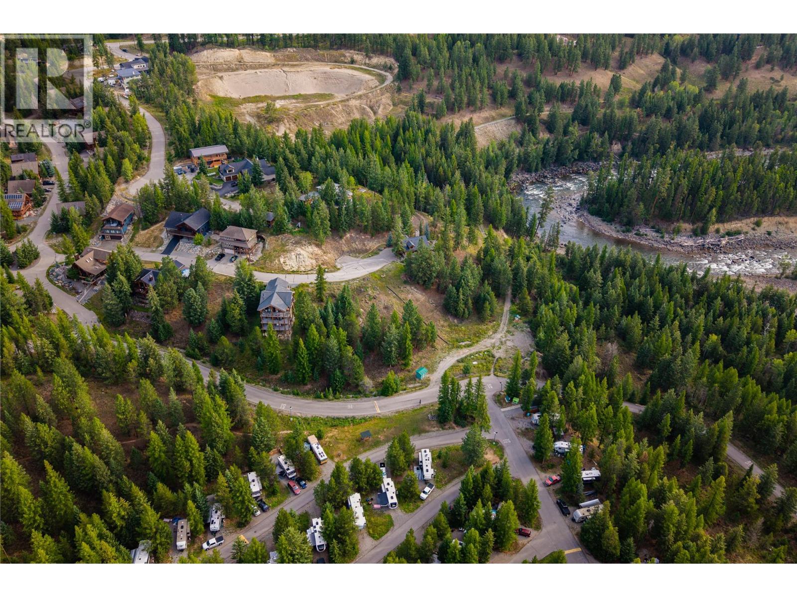 229 River Ridge Way, Kimberley, British Columbia  V1A 0A6 - Photo 2 - 10382712