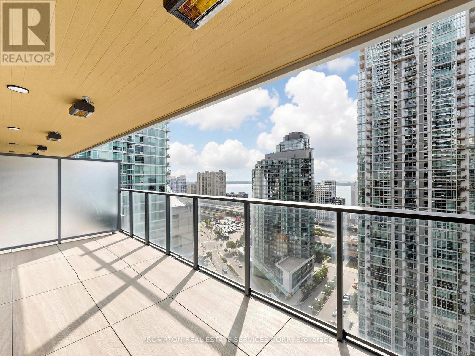 2208 - 1 Concord Cityplace Way, Toronto, Ontario  M5V 0X3 - Photo 37 - C13772068