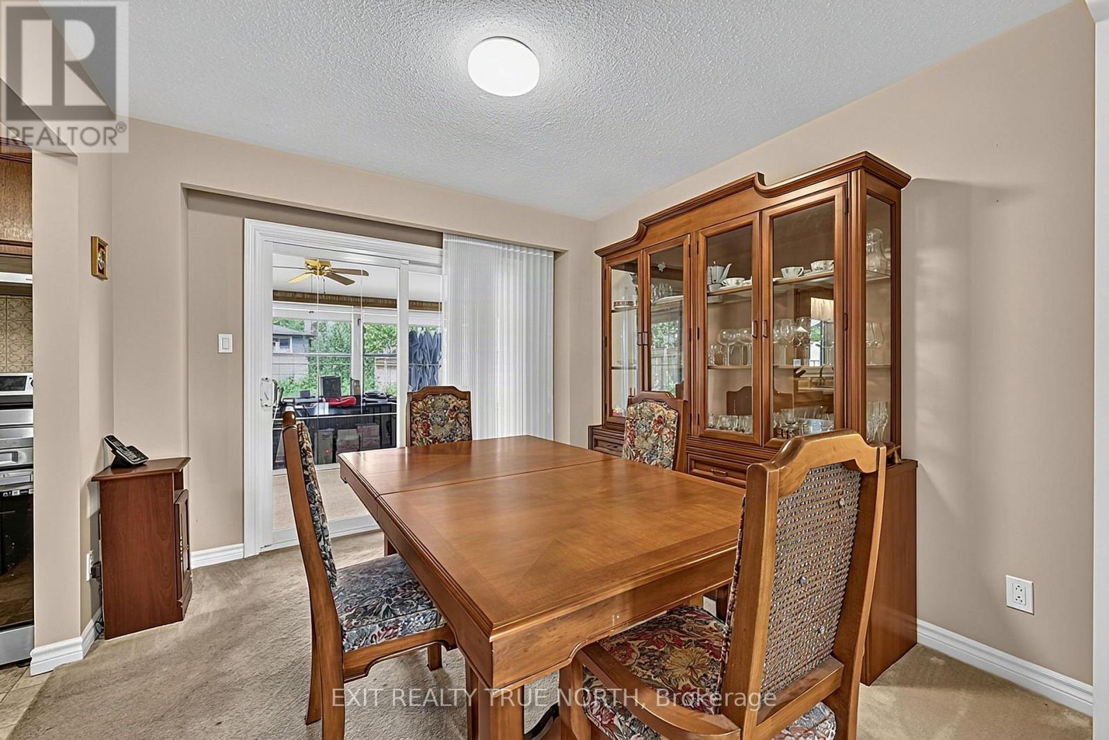2661 Homelands Drive, Mississauga, Ontario  L5K 1H7 - Photo 8 - W13780886