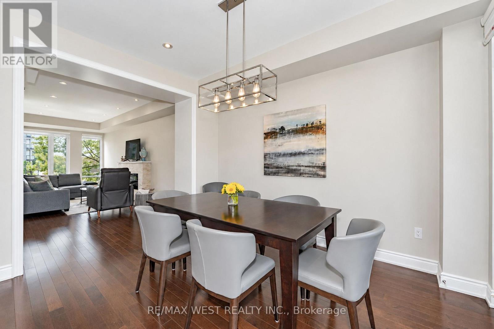 47 Pony Farm Drive, Toronto, Ontario  M9R 0B3 - Photo 5 - W13780946