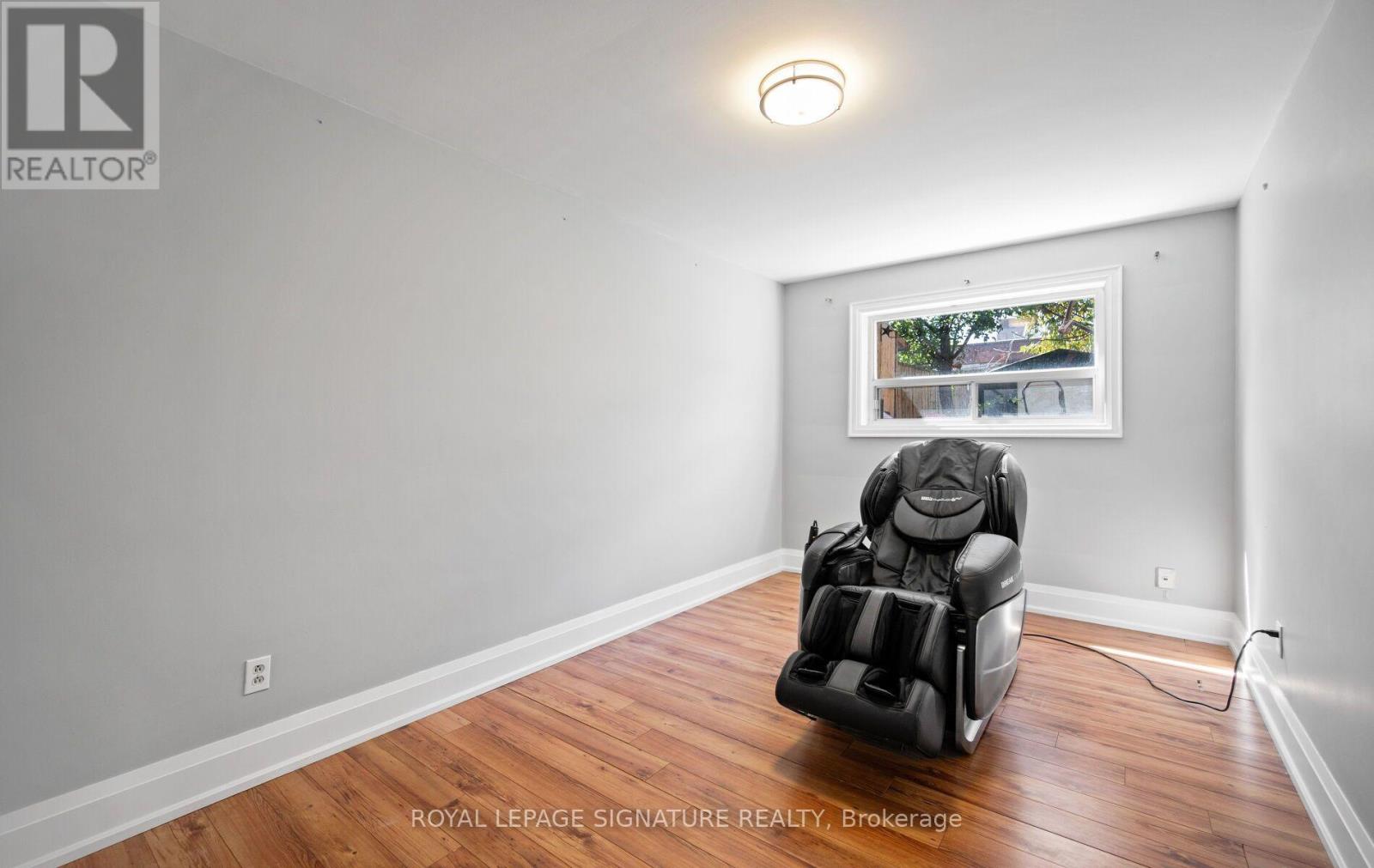14 Dixington Crescent, Toronto, Ontario  M9P 2M1 - Photo 23 - W13781016