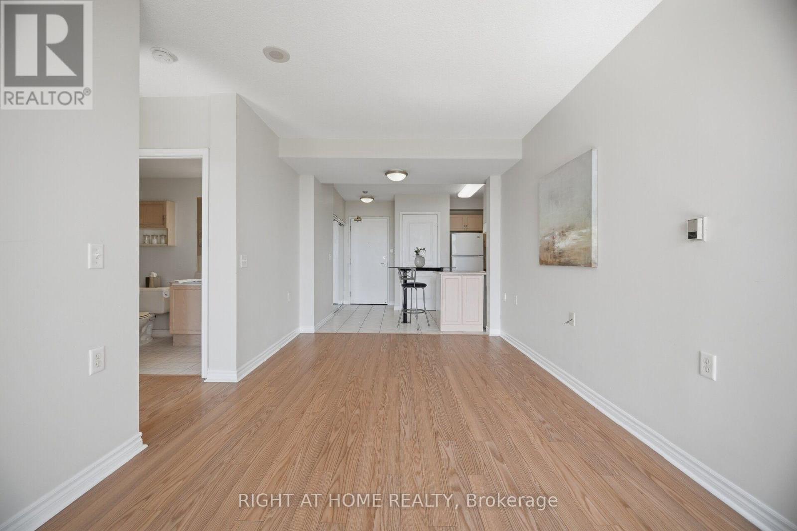 1106 - 200 Burnhamthorpe Road E, Mississauga, Ontario  L5A 4L4 - Photo 14 - W13781024