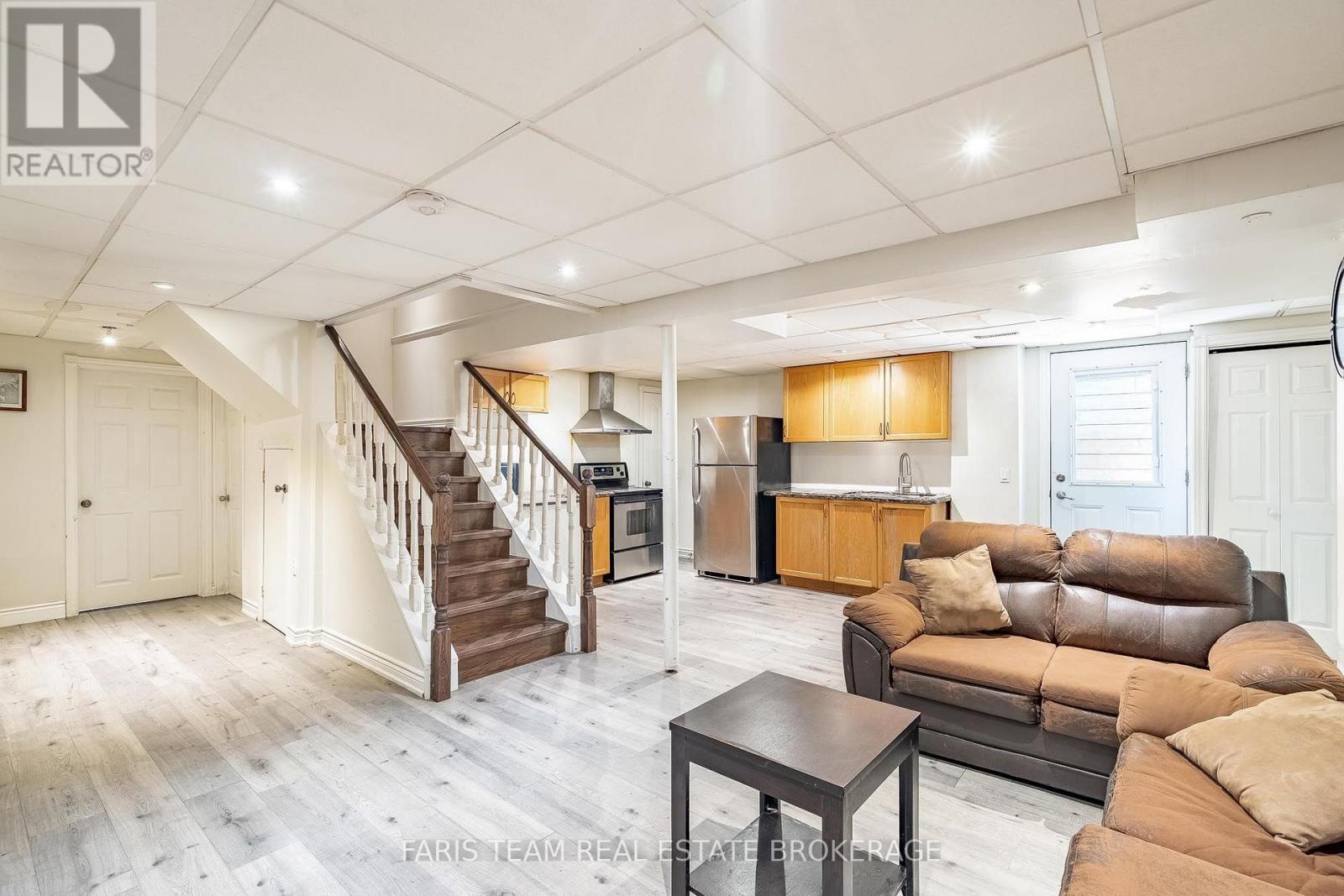 503 Grove Street E, Barrie, Ontario  L4M 5Z4 - Photo 36 - S13754578
