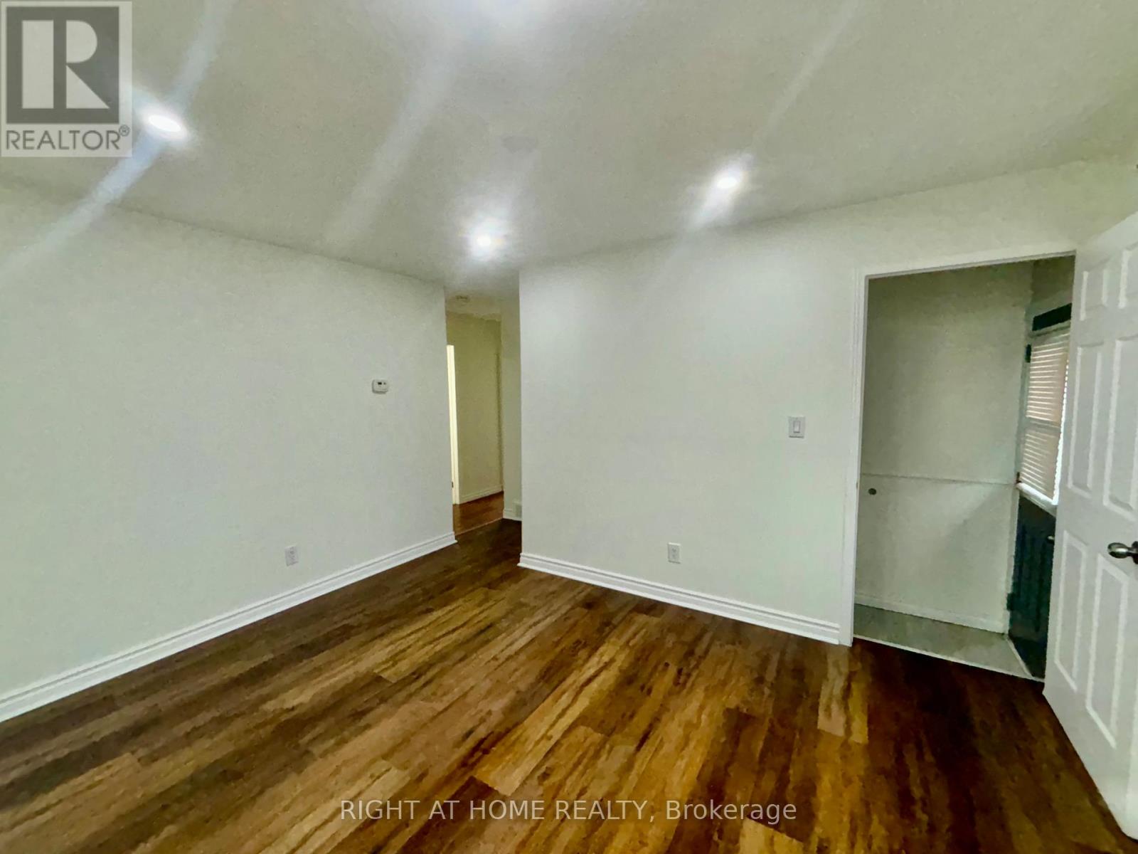8158 Paddock Trail Drive, Niagara Falls, Ontario  L2H 1X3 - Photo 16 - X13780722
