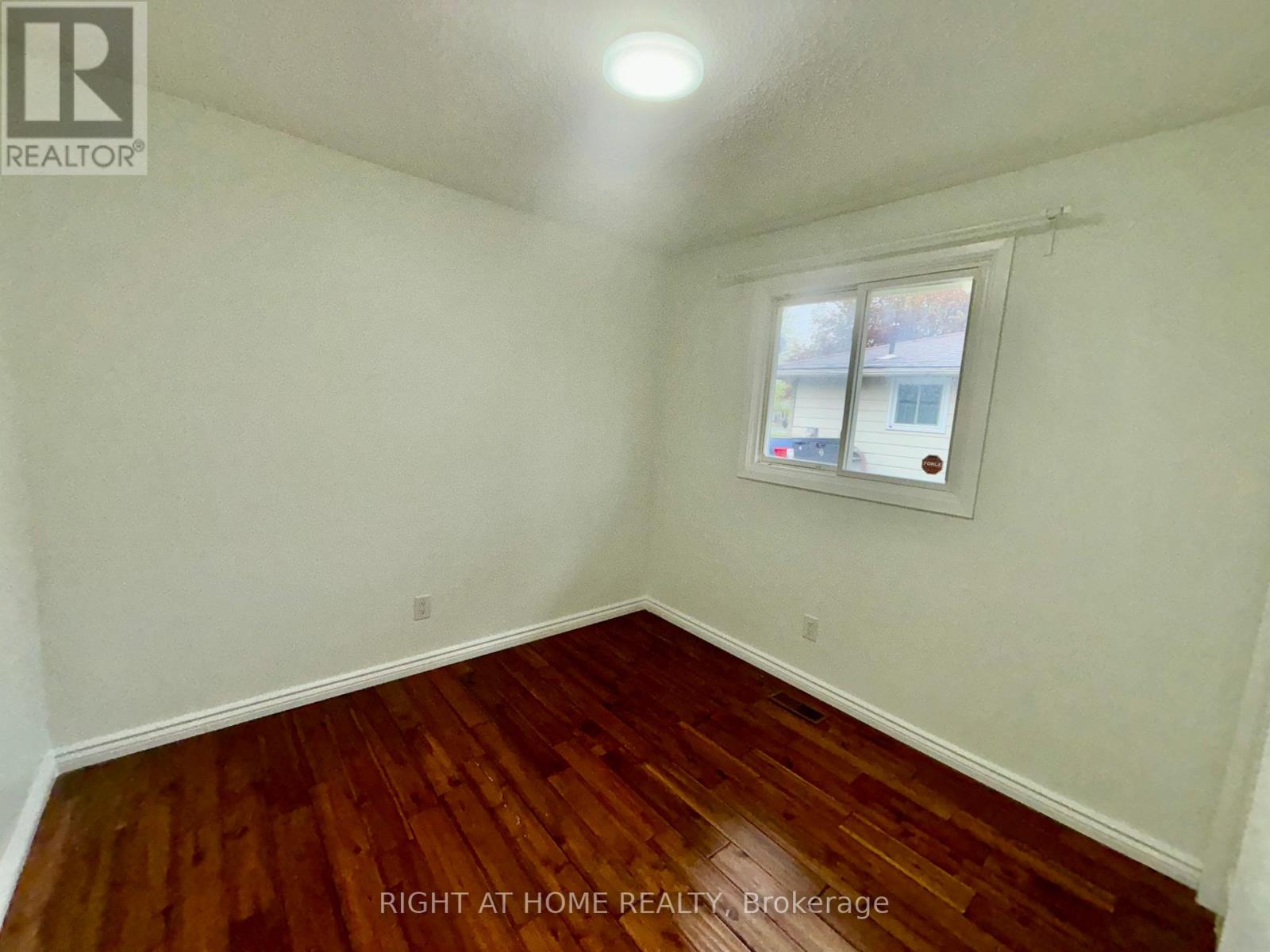 8158 Paddock Trail Drive, Niagara Falls, Ontario  L2H 1X3 - Photo 21 - X13780722