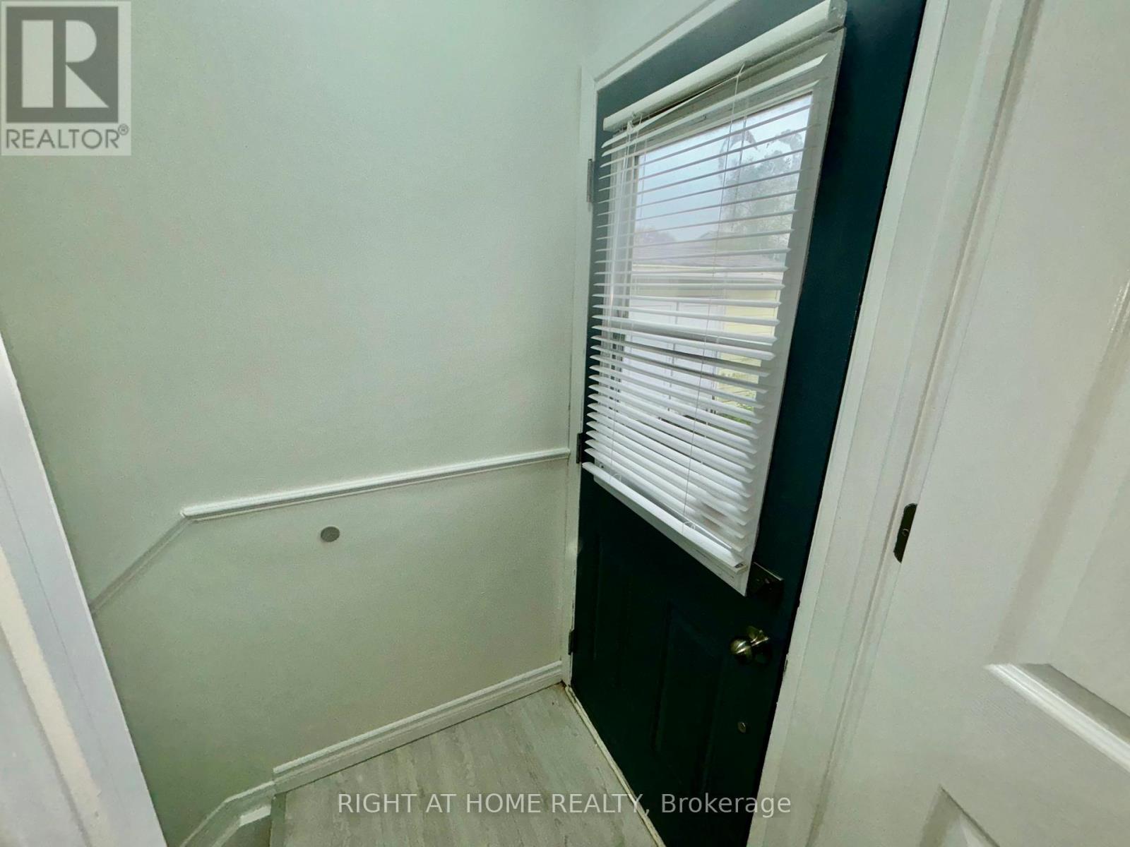8158 Paddock Trail Drive, Niagara Falls, Ontario  L2H 1X3 - Photo 22 - X13780722
