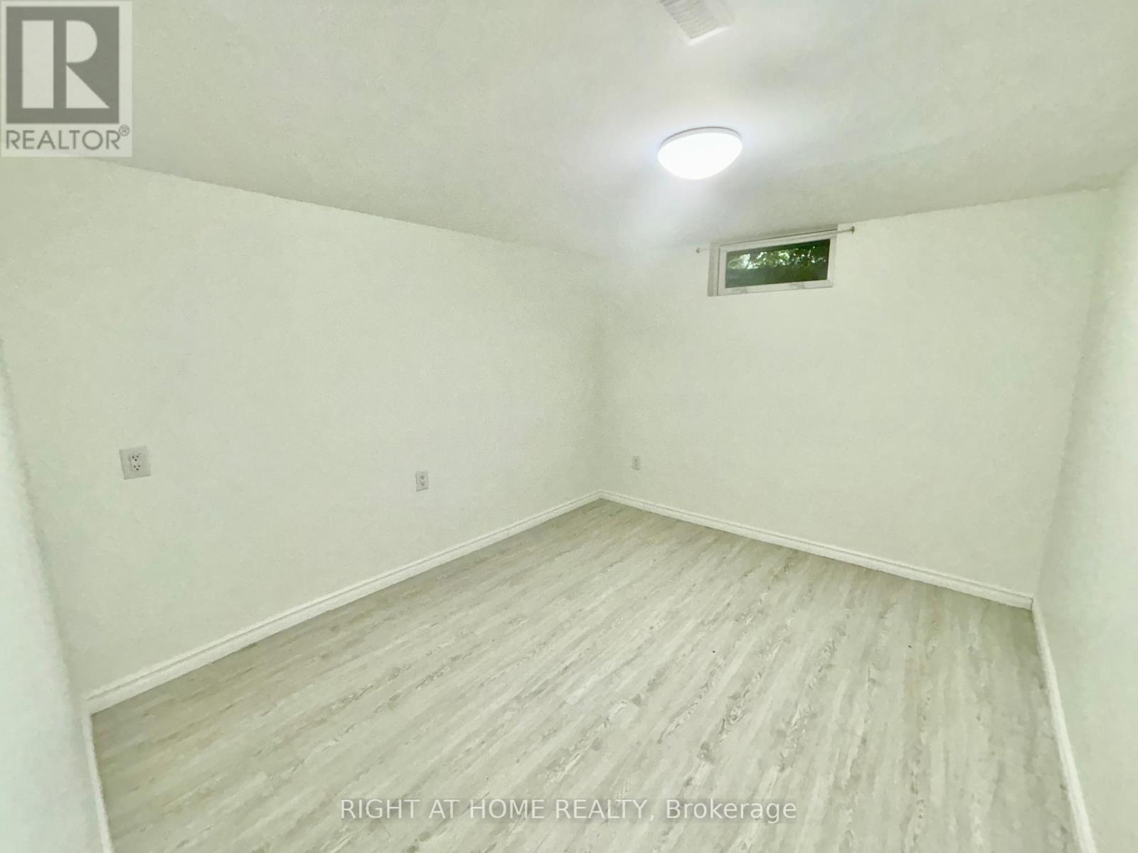 8158 Paddock Trail Drive, Niagara Falls, Ontario  L2H 1X3 - Photo 26 - X13780722