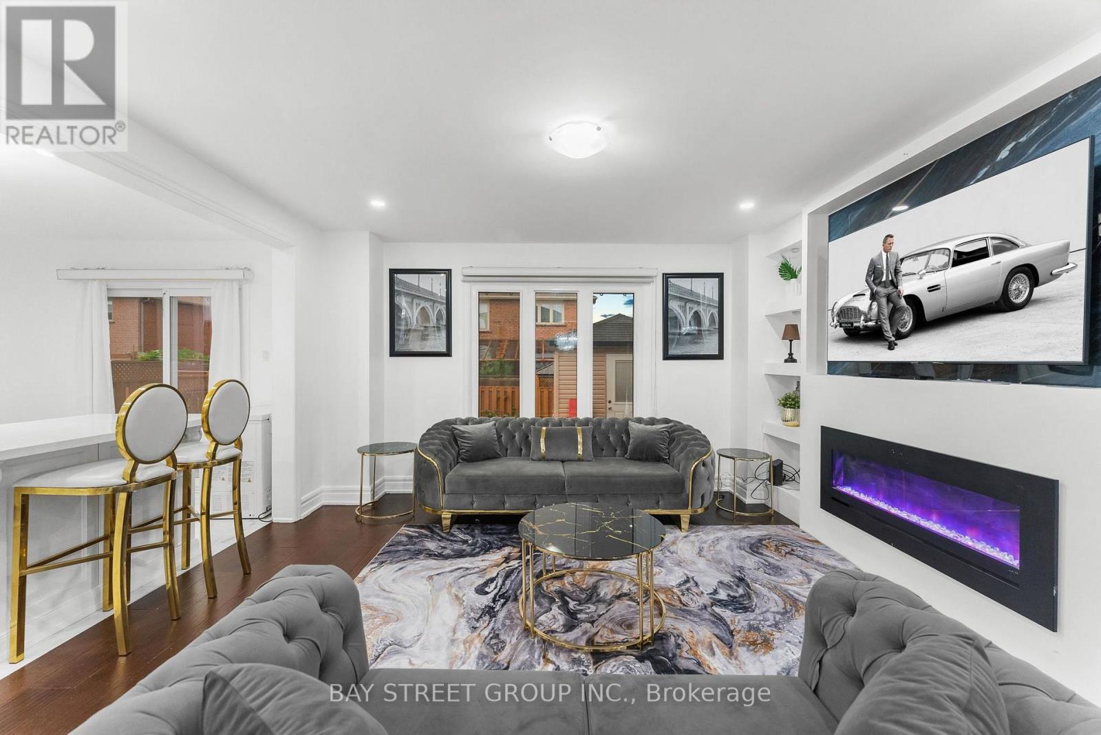 34 Lamp Crescent, Vaughan, Ontario  L4L 6J9 - Photo 6 - N13733700