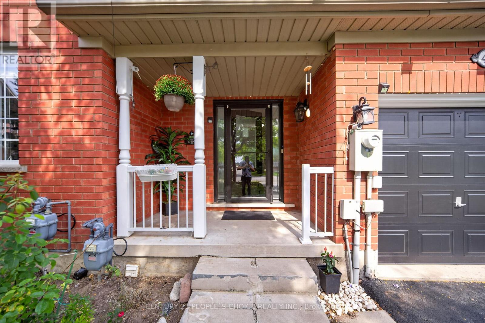 44 Monaco Court, Brampton, Ontario L7A 1X4 - Photo 7 - W13778228