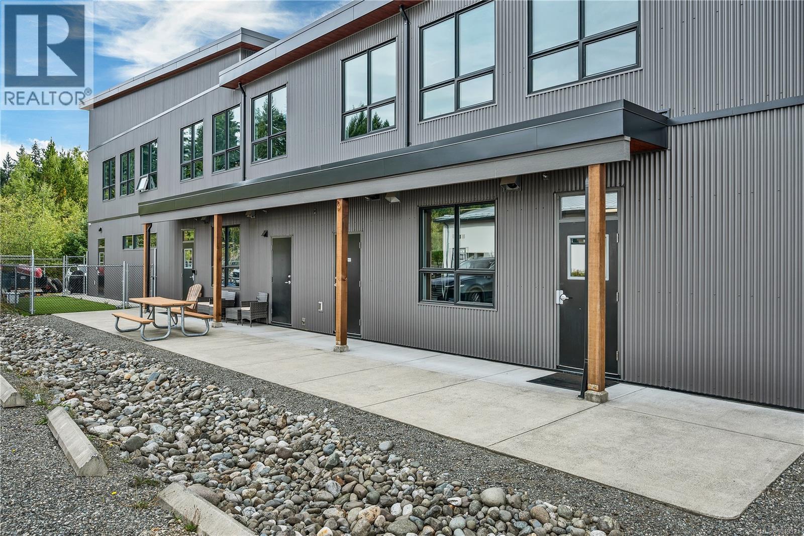 A 2218 Airport Rd, Campbell River, British Columbia  V9H 0E2 - Photo 34 - 1049321
