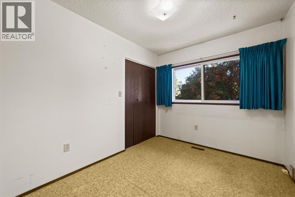 6209 34 Avenue, Camrose, Alberta  T4V 3X3 - Photo 17 - A2338558