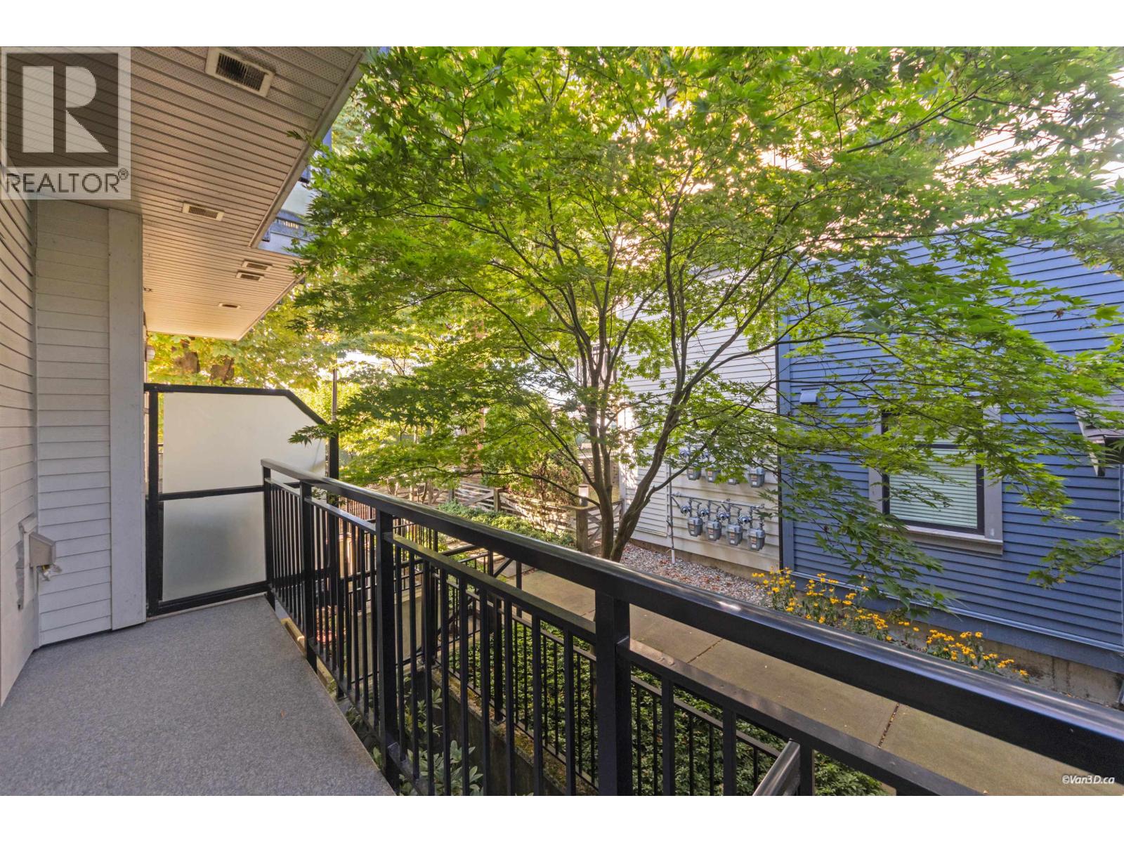 5835 Wales Street, Vancouver, British Columbia V5R 0E6 - Photo 13 - R3164842