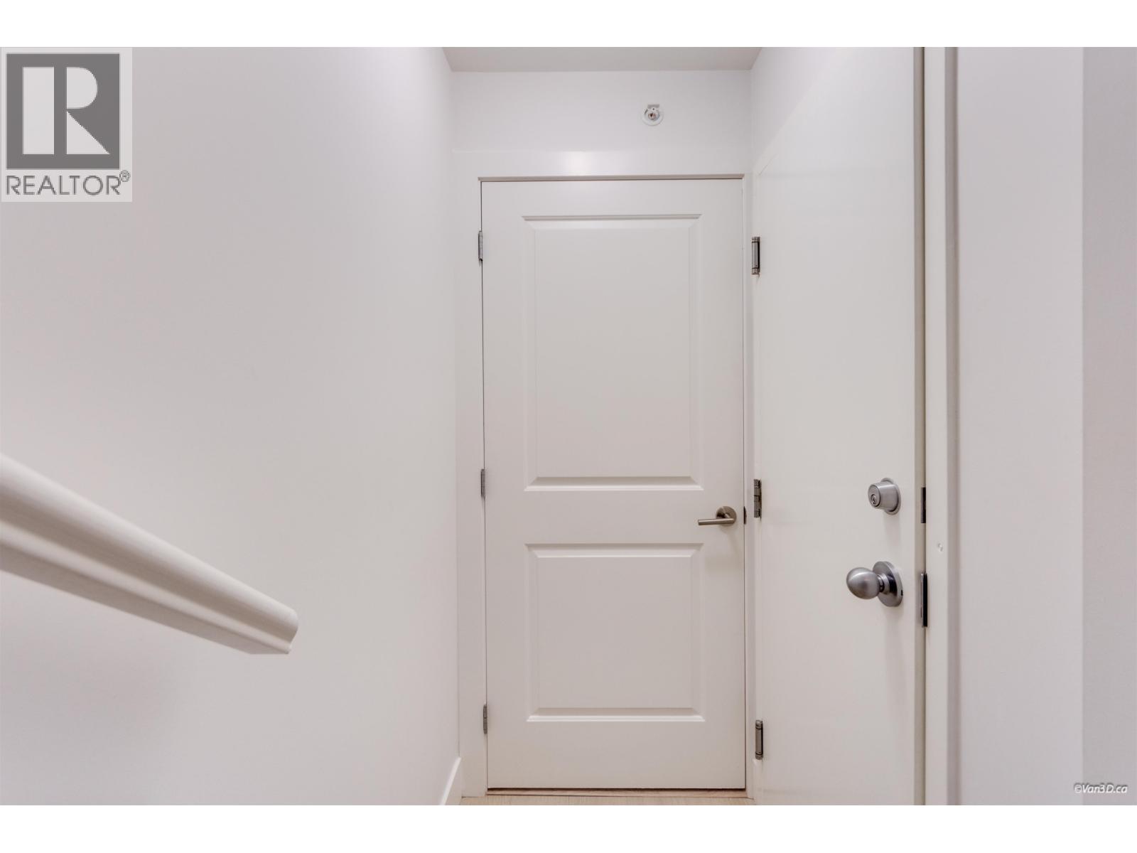 5835 Wales Street, Vancouver, British Columbia V5R 0E6 - Photo 16 - R3164842