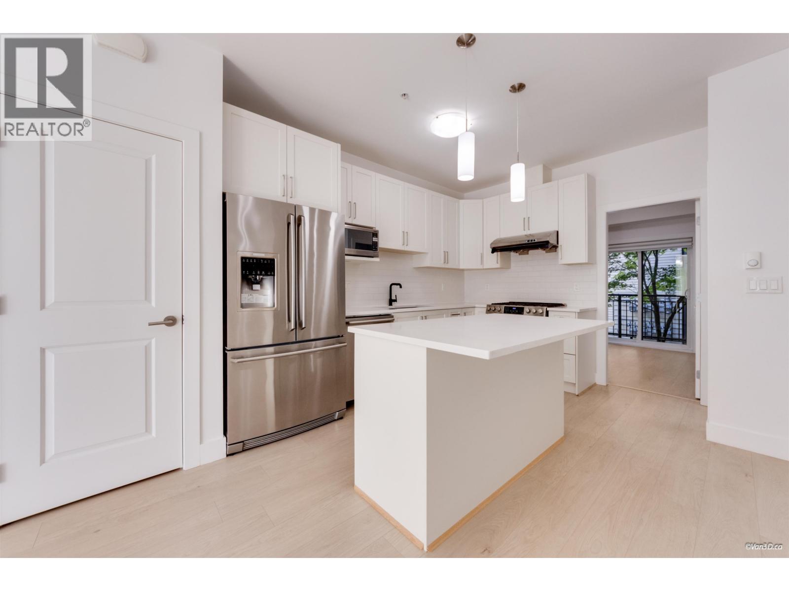 5835 Wales Street, Vancouver, British Columbia V5R 0E6 - Photo 5 - R3164842