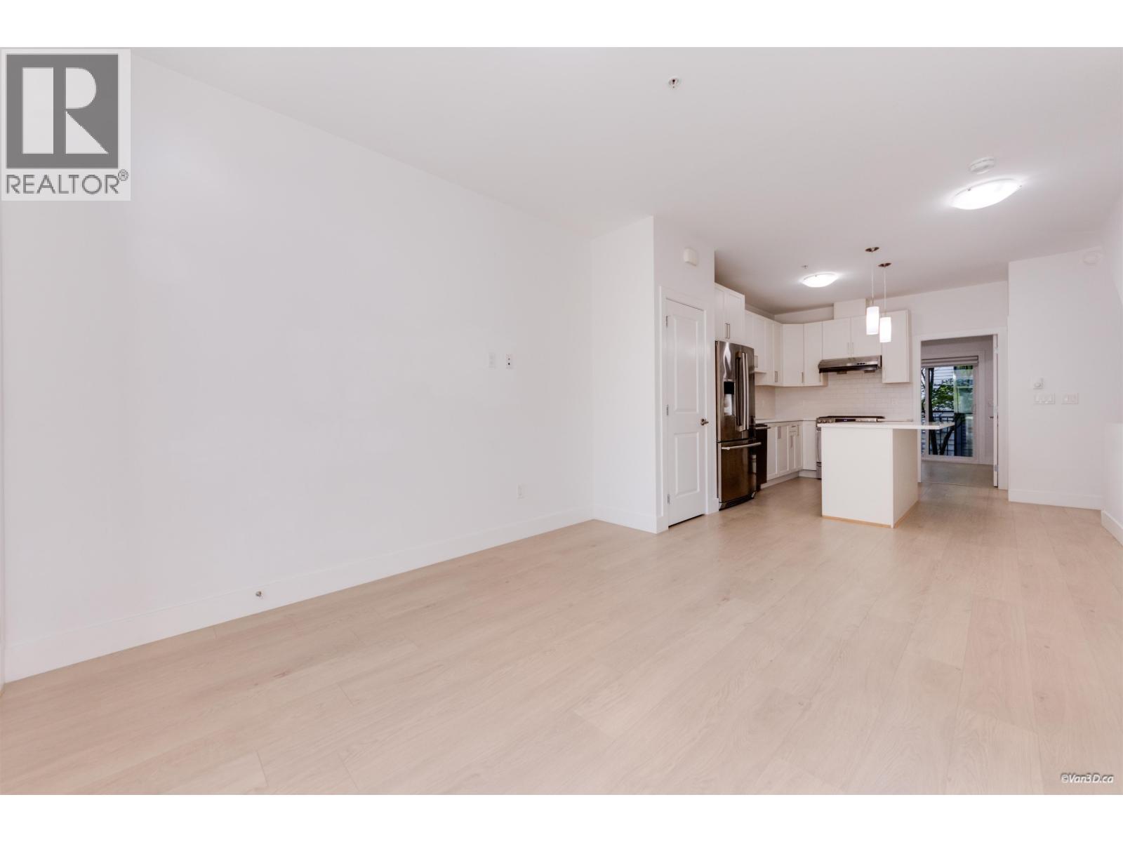 5835 Wales Street, Vancouver, British Columbia V5R 0E6 - Photo 9 - R3164842