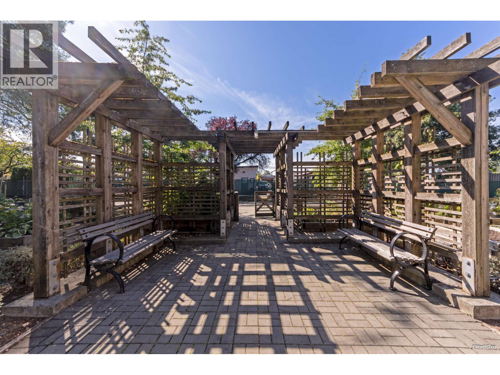 5835 Wales Street, Vancouver, British Columbia V5R 0E6 - Photo 32 - R3164842