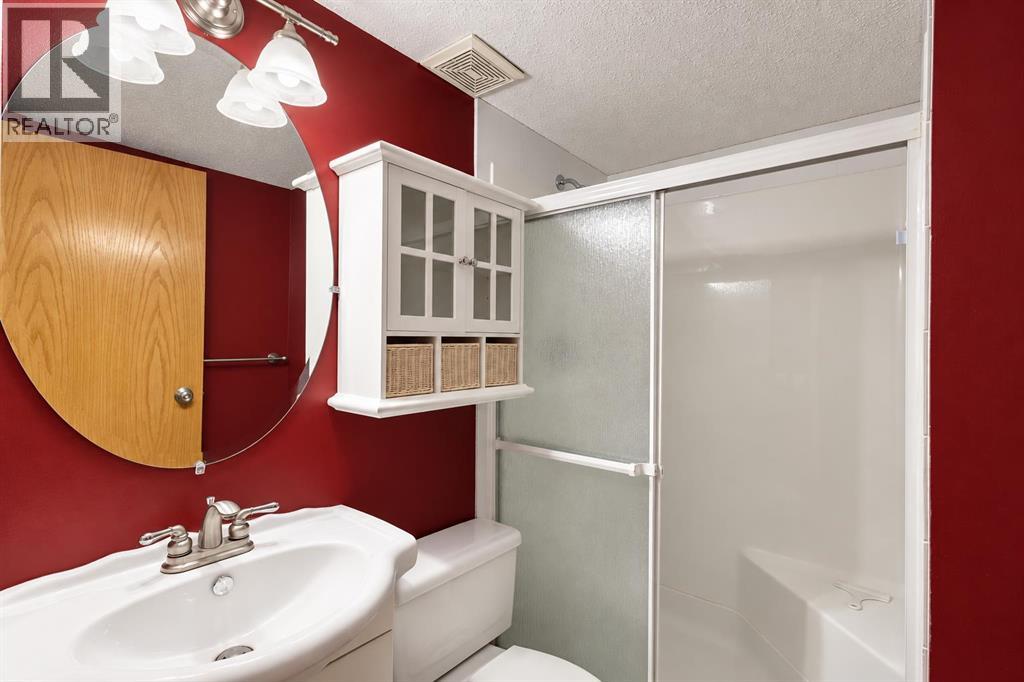 93 Tuscany Meadows Common NW, Calgary, Alberta  T3L 2S7 - Photo 30 - A2344312