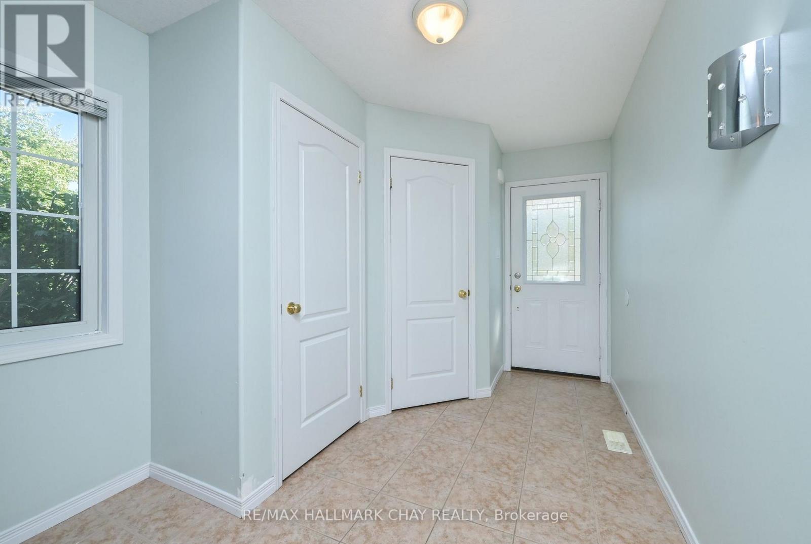 66 Warman Street, New Tecumseth, Ontario  L9R 0C1 - Photo 5 - N13776950