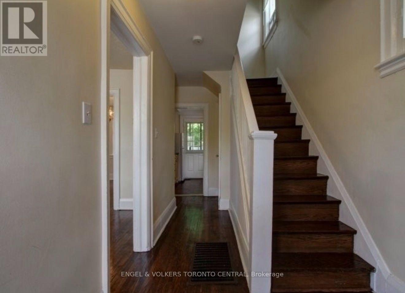 1199 & 1201 Lakeshore Road E, Mississauga, Ontario  L5E 1G1 - Photo 25 - W13552220